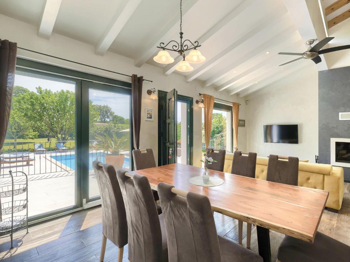Holiday home Bernard By Interhome